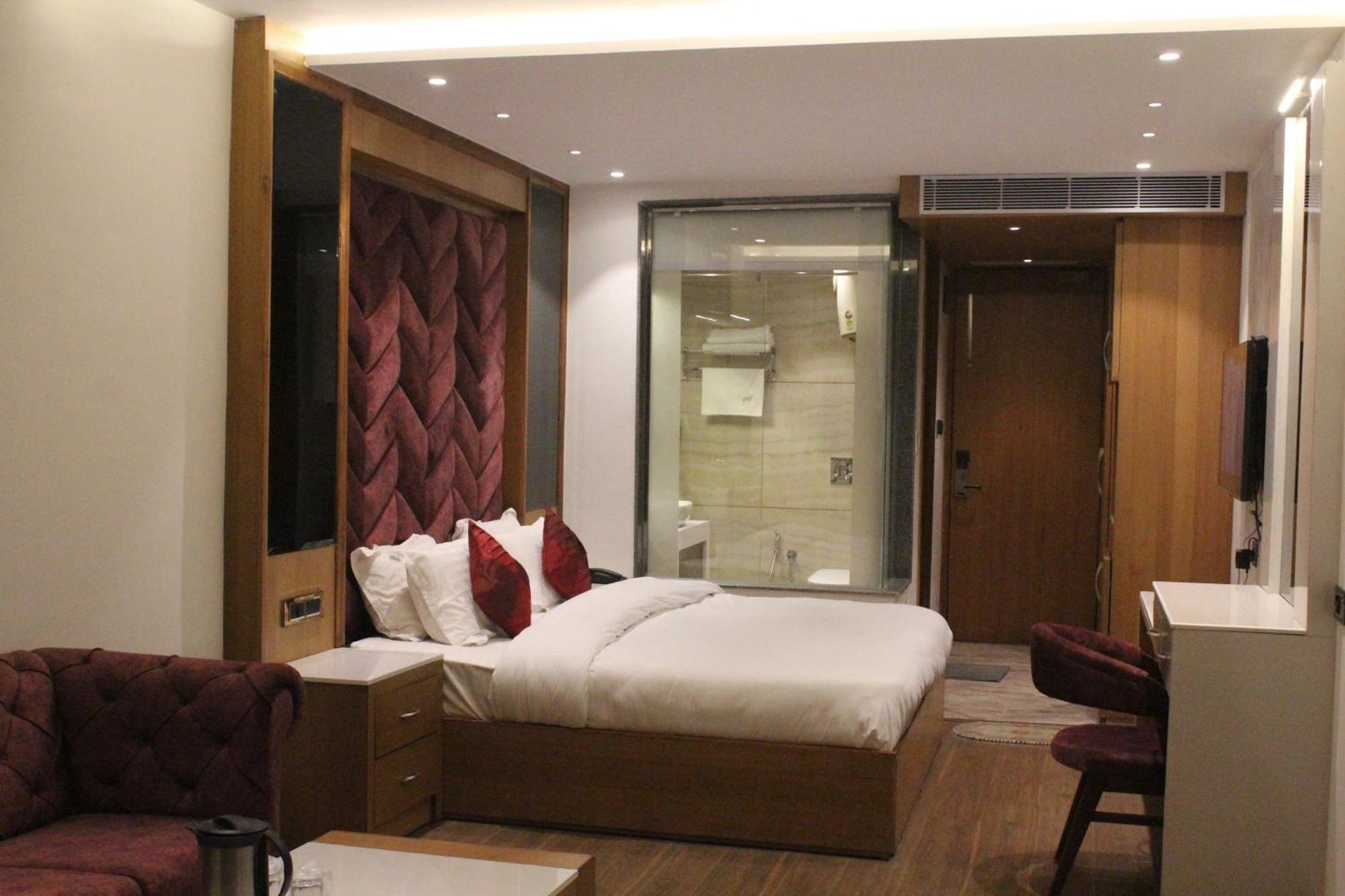 Sagrika Resort ดัลเฮาซี ภายนอก รูปภาพ